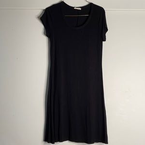 XS black T-shirt dress